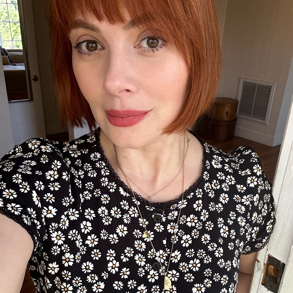 Meet your Posher, Mercedes